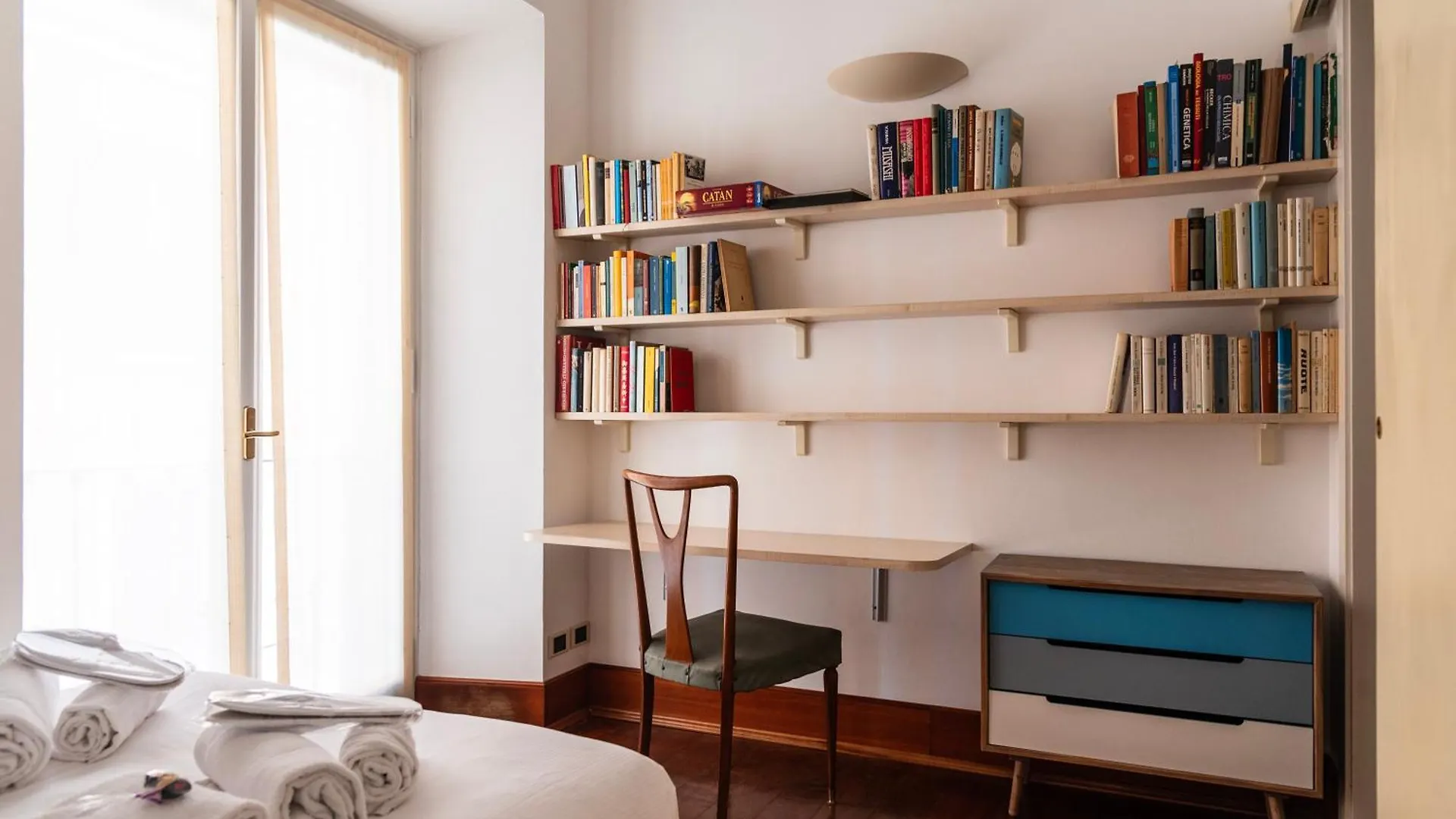 Apartment Youhosty - Montenapoleone Noble Flat Milan Italy